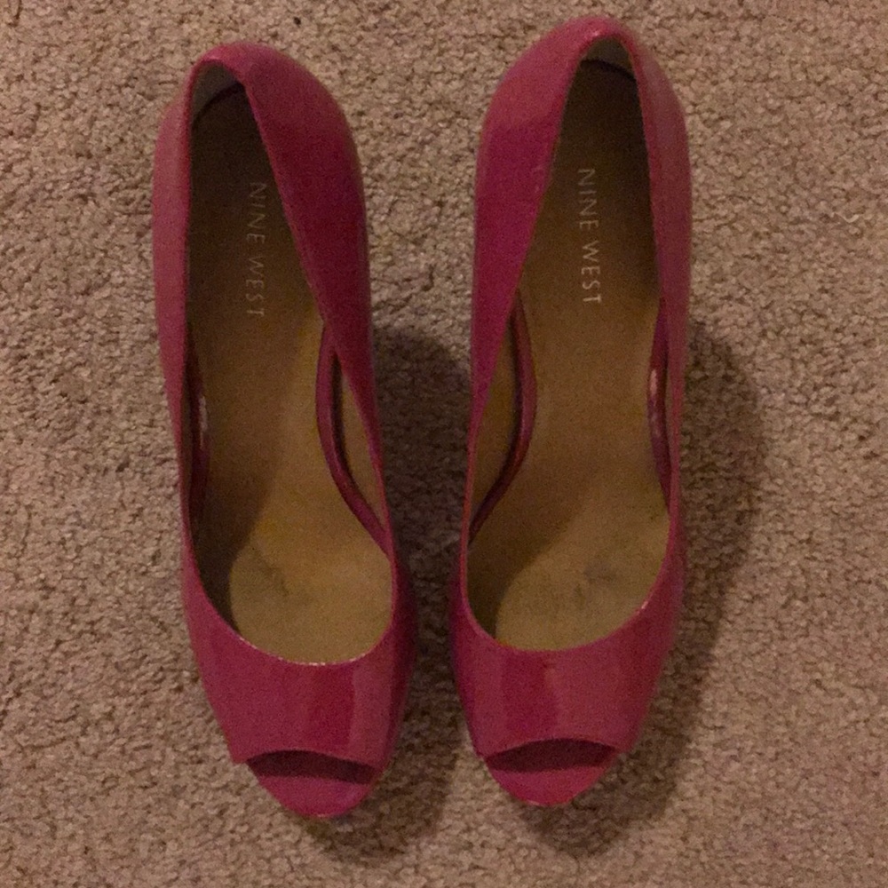 Pink wedding shoes